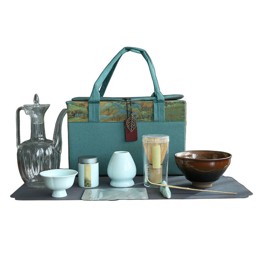 Japanese Matcha Glass Bowl With Pouring Spout - CasaCafé